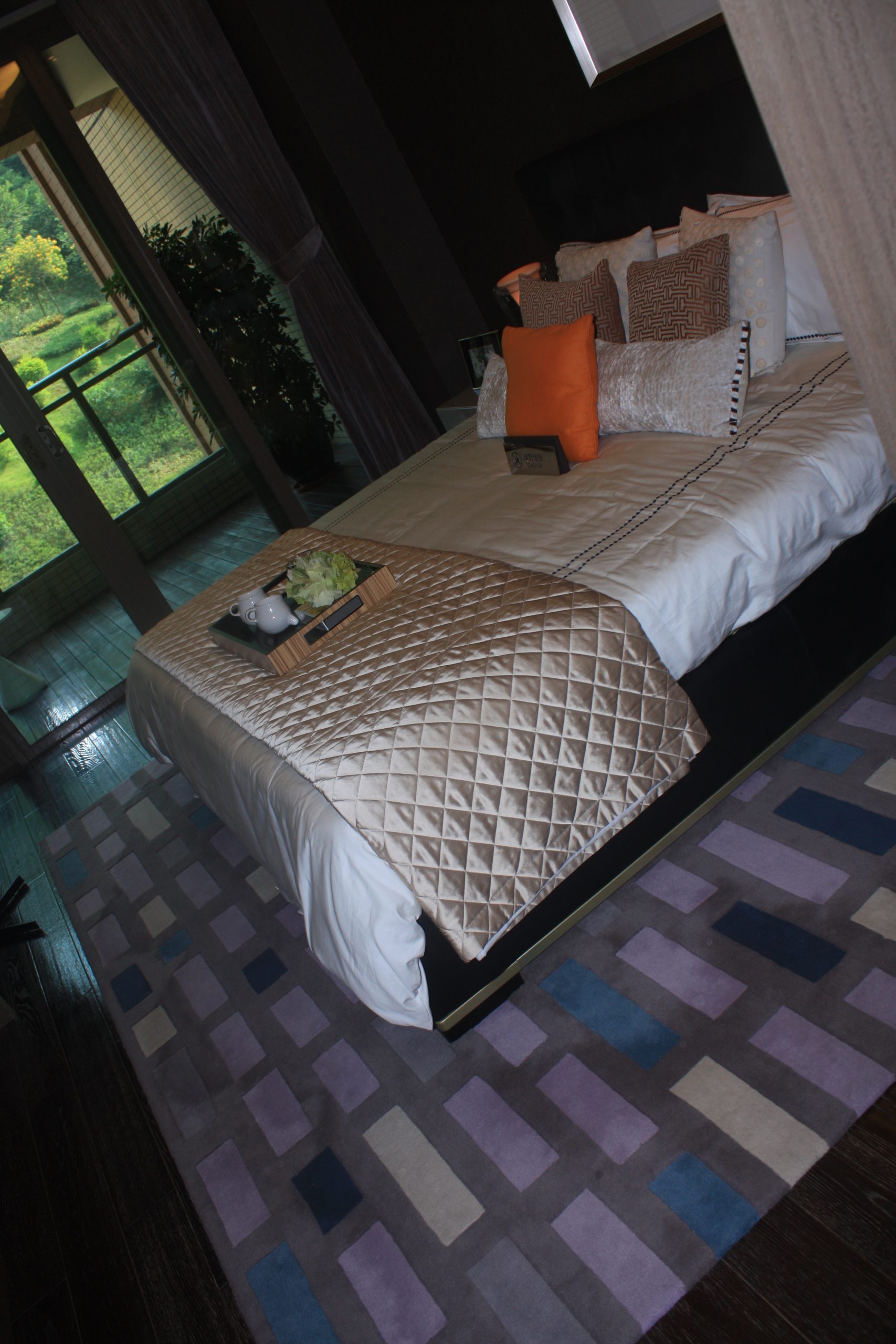 crownplaza 1
